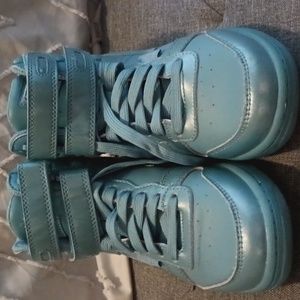 Fila womens hi-tops size 7